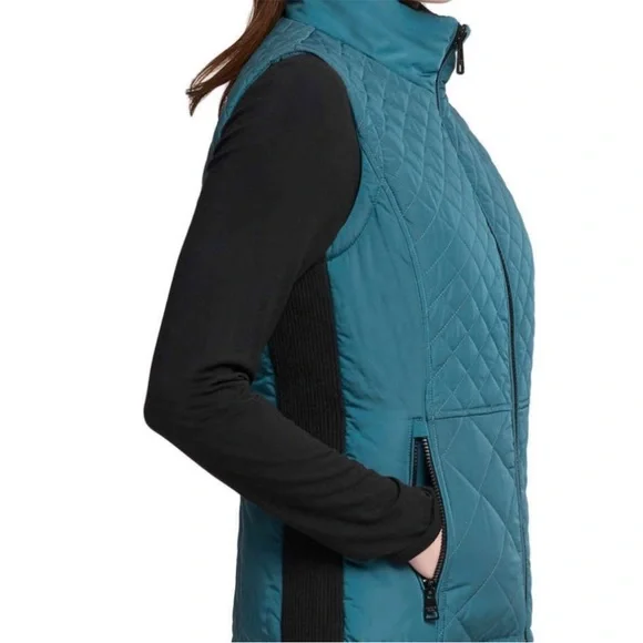 NWT Andrew Marc Women’s Quilted Fitted Vest Size Medium - Picture 3 of 12
